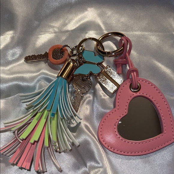 Accessories - Pink Heart Mirror Keychain with Tassels